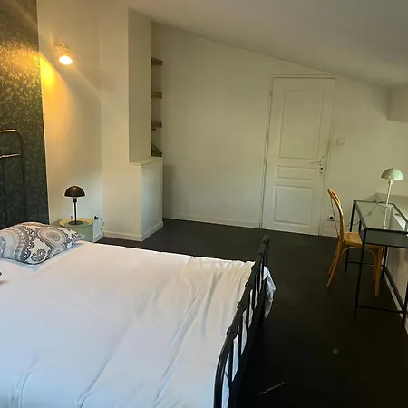 Πανσιόν Maison Bonnefoy *